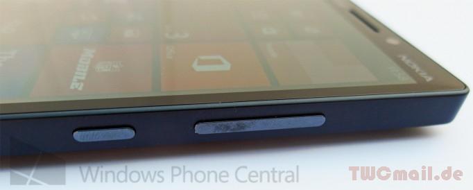 Verizon Lumia 929 side cleaned